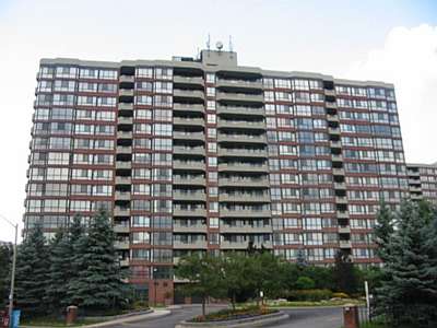 23 Sheppard Ave