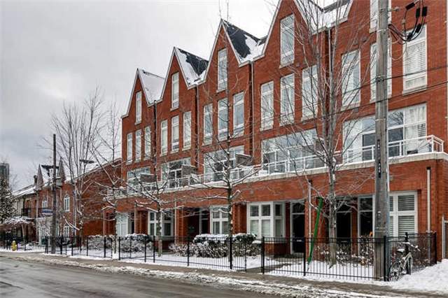 60 Tecumseth St "King West Townhomes"